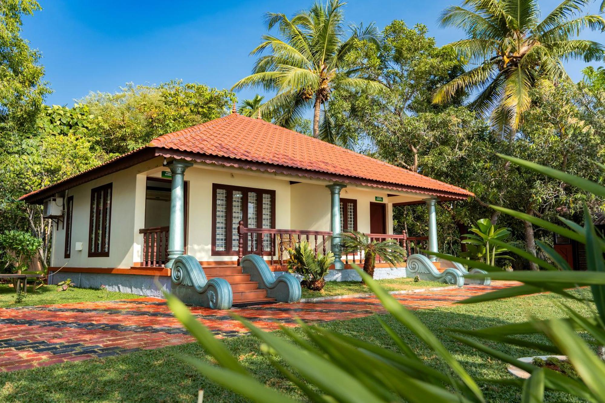 Dhathri Ayurveda Resort And Panchakarma Centre Kayankulam Bagian luar foto